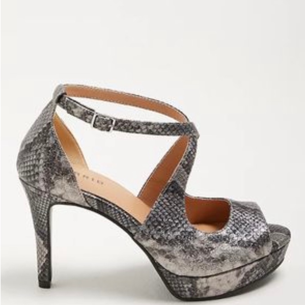 Torrid Faux Snakeskin Platform Strappy Heels NWOT